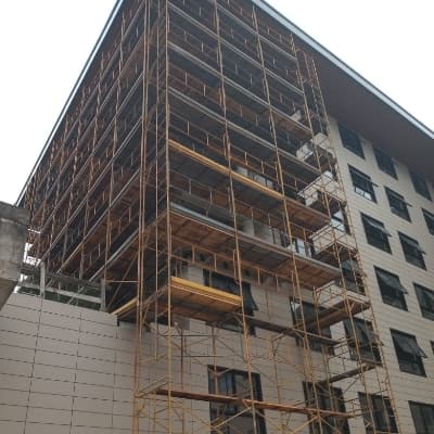 Andaimes e Escoramentos Metálicos